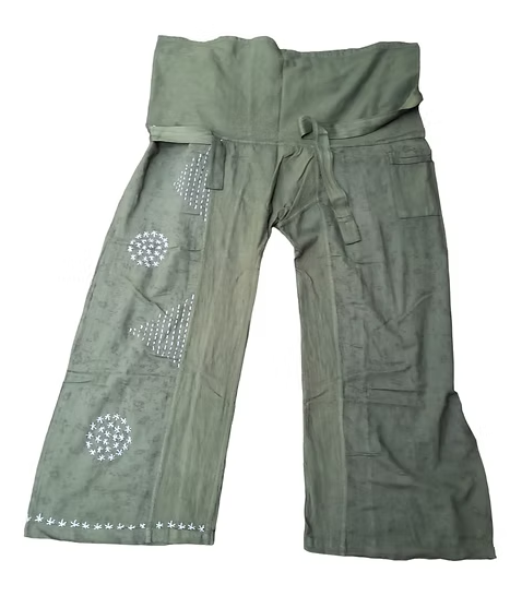 Pants with handmade embroidery